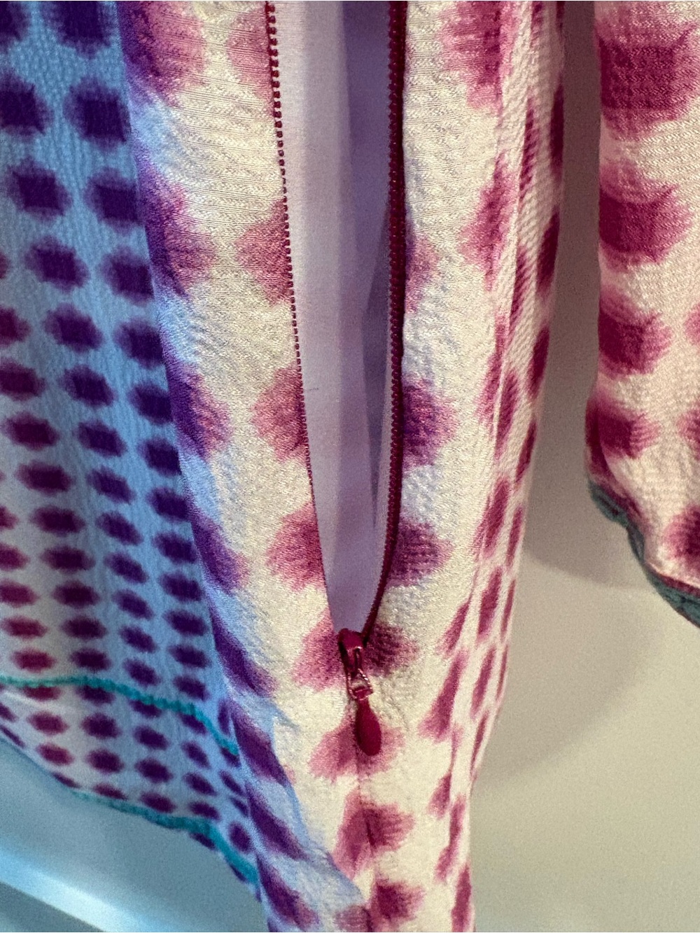Vineyard Vines V neck dress - Picture 5 of 10